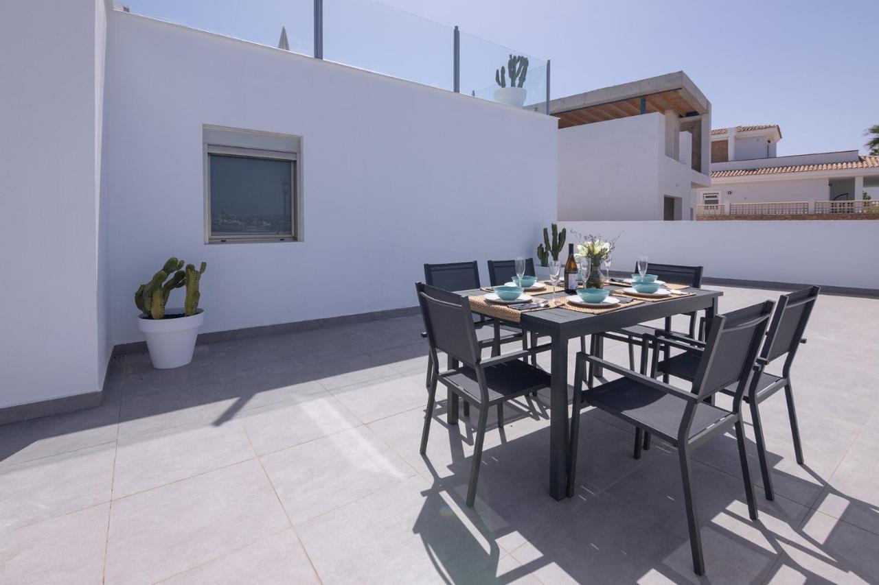 Apartment Family 6 Beachfront Corralejo By Holidays Home Eksteriør billede